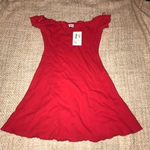 New V-wire stretchy dress